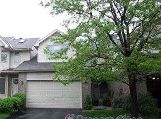 7018 Plymouth Ct, Tinley Park, IL 60477