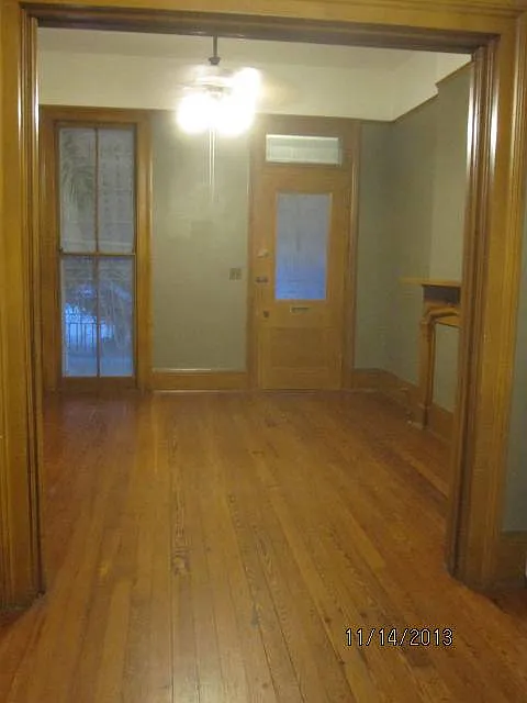3 bed, 1250 sqft, $2,350 — Photo 2