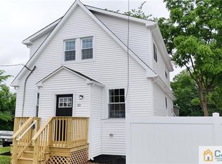 32 Mereline Ave, Avenel, NJ 07001