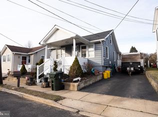 144 Ruskin Ave, Hamilton, NJ 08610