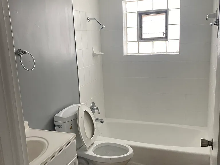 74 Yates Ave #2 — Photo 4