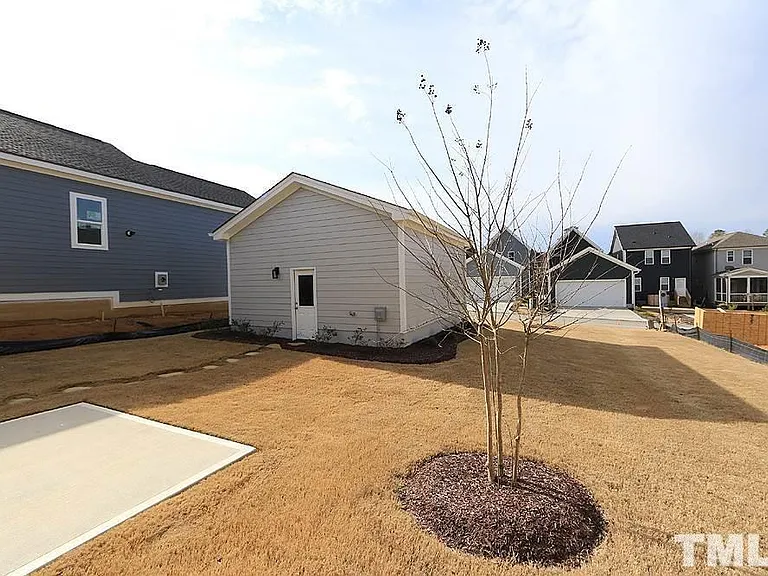1637 Tunnel St — Photo 14