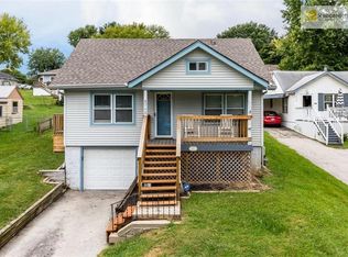 3710 N Garfield Ave, Kansas City, MO 64116