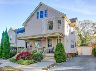 495 Spring St Newport Ri 02840 Zillow