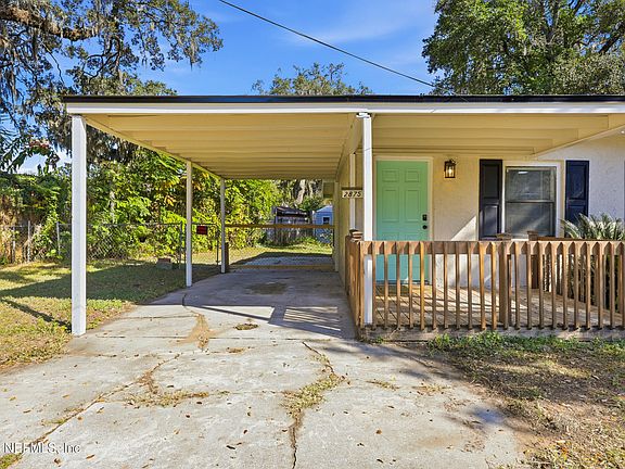 3rd image of 2875 PEACH Drive
