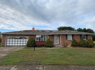 308 Cardinal Dr, Larksville, PA 18704