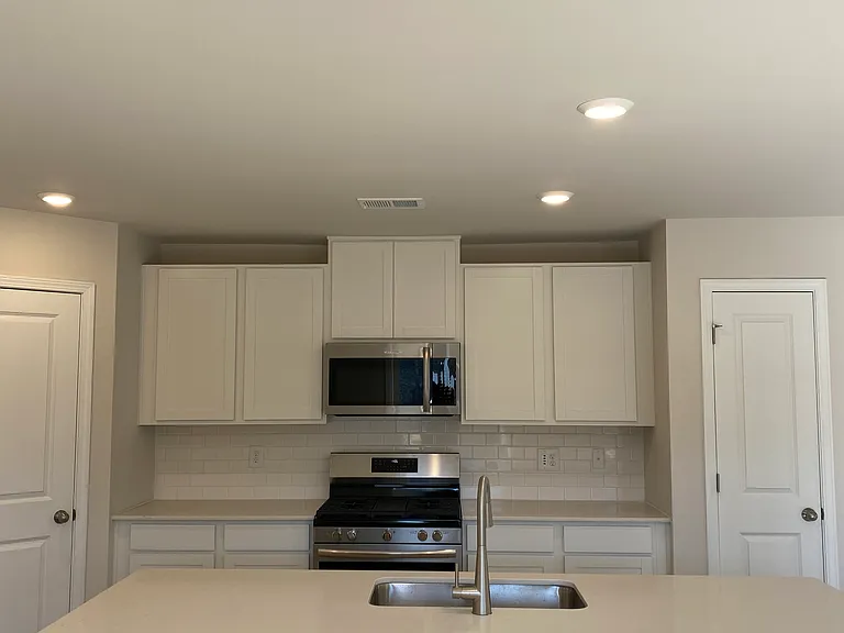 2123 Brechin Rd — Photo 3
