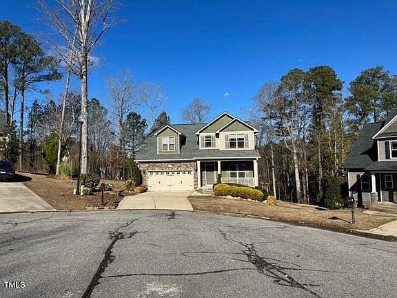2nd image of 24 Whisper Oaks Ct