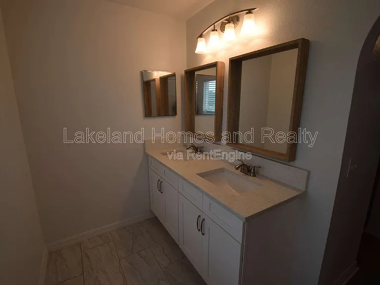 5123 Spanish Oaks Dr — Photo 29