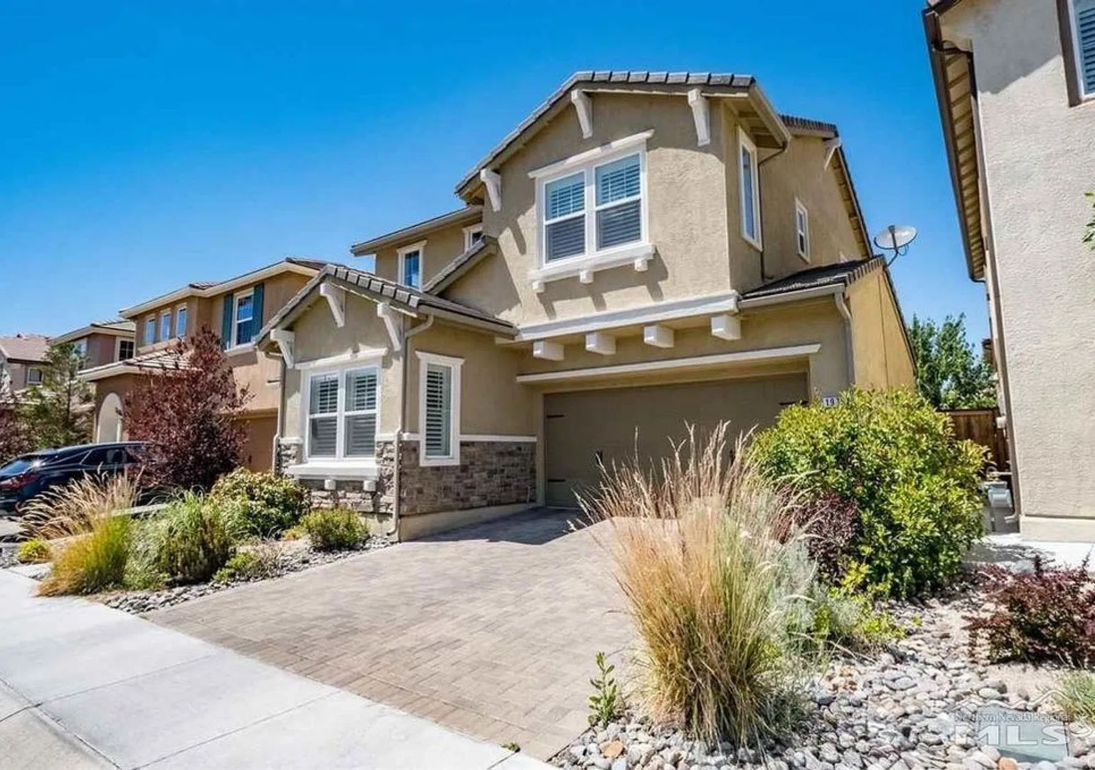 Gorgeous Home — Photo 2