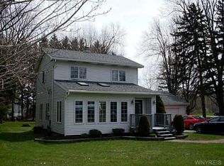 2015 Dodge Rd, East Amherst, NY 14051