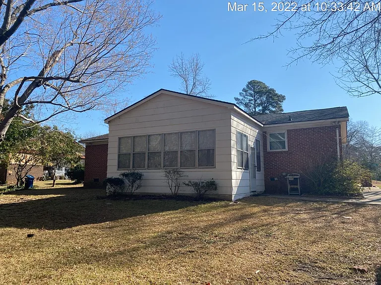 144 S Ingleside Dr — Photo 3