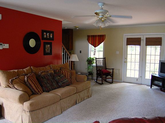 The colors and space are warm and cozy