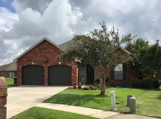 402 Pavilion St, Lafayette, LA 70507