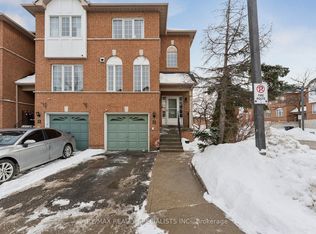 57 Brickyard Way #51, Brampton, ON L6V 4M3