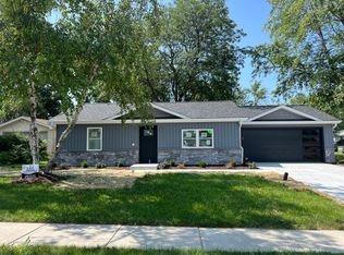 1805 Marlboro Ln, Crest Hill, IL 60403