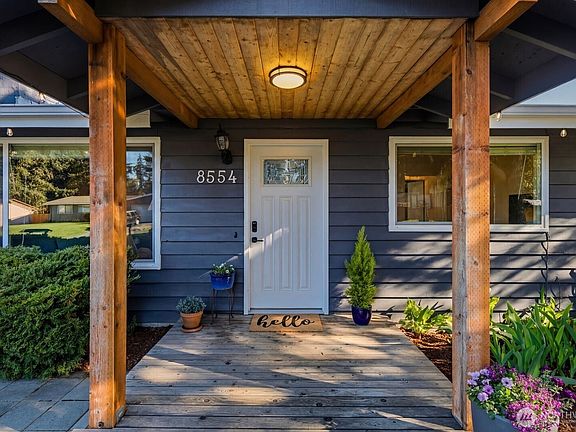 3rd image of 8554 NE 137th Pl