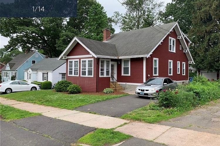 1st image of 72 Park Dr