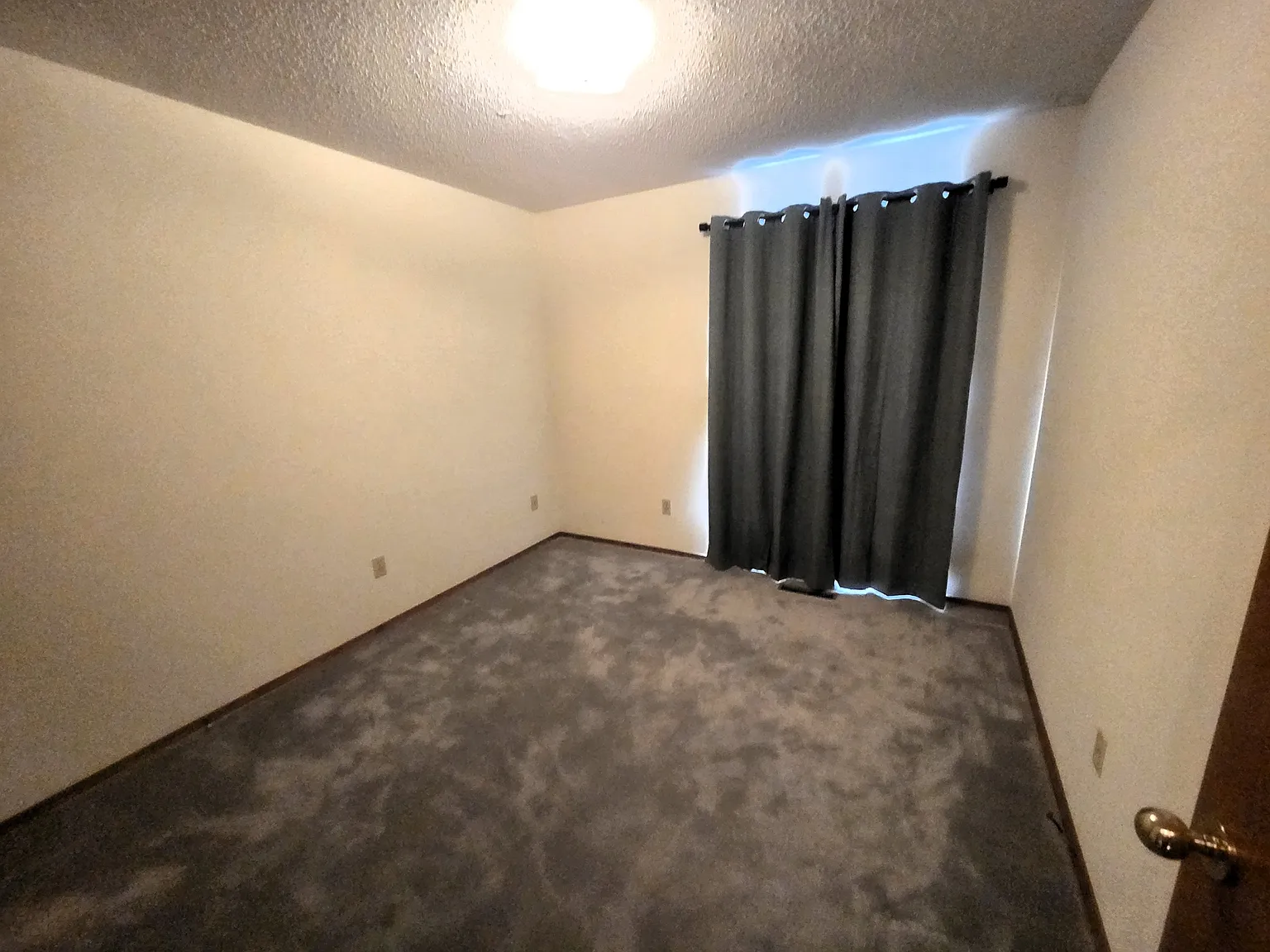 2045 South Kentwood Avenue - 1 — Photo 4