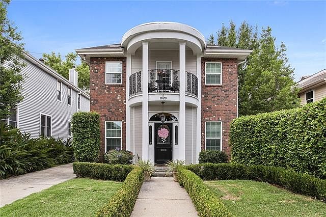 1st image of 1620 Oleander St