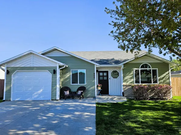 905 Bobwhite St, Fruitland, ID 83619
