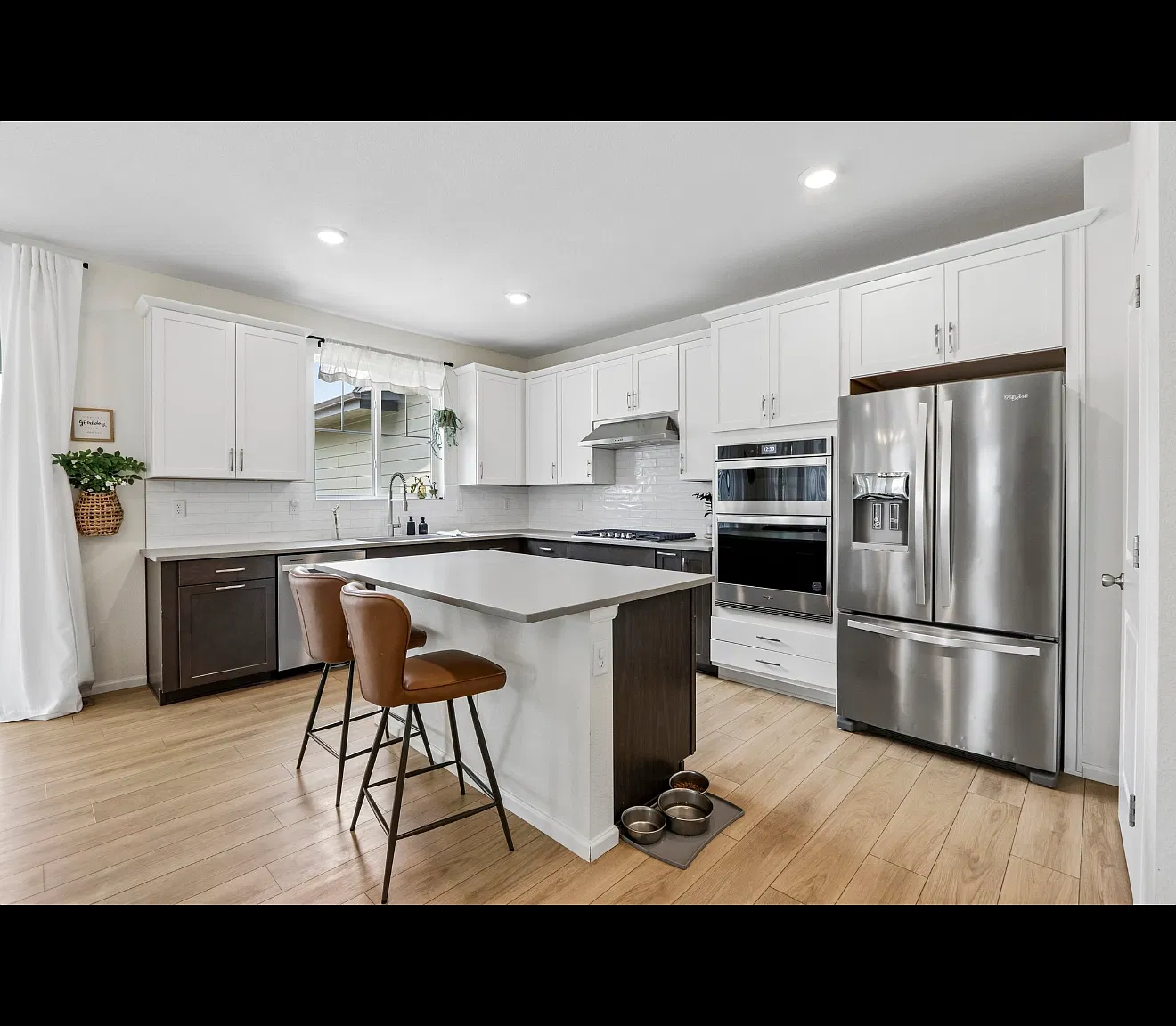 3 bed, 2097 sqft, $3,600 — Photo 4