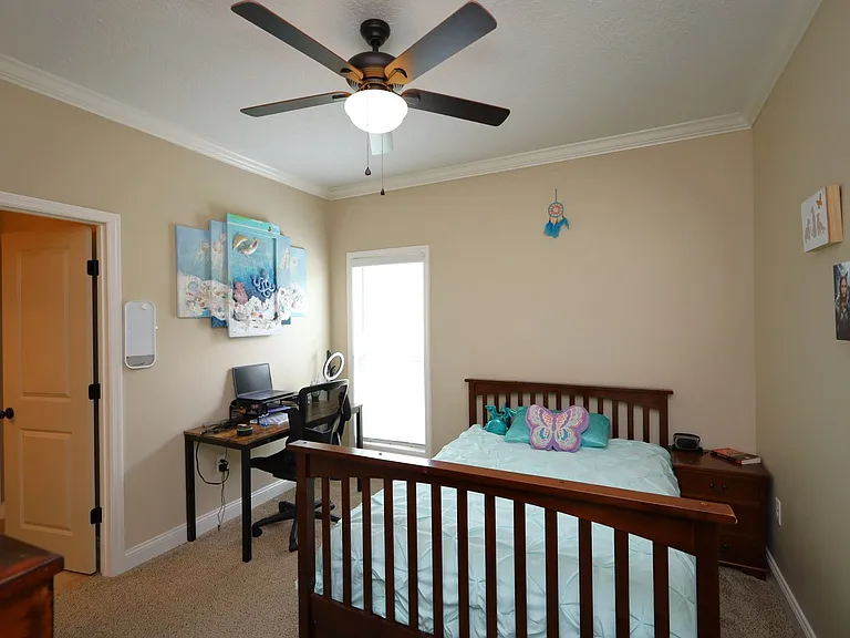 3905 Crusader Ct — Photo 11