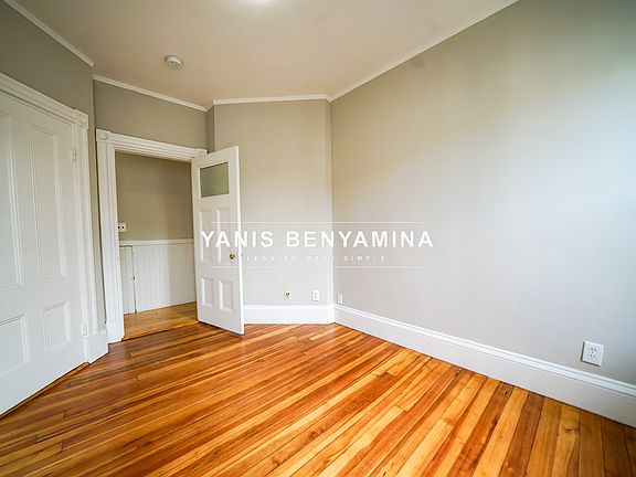 5th image of 6A Pleasant Ave #4