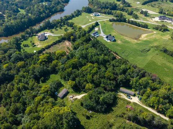 2 Pennstar Trl, Mebane, NC 27302