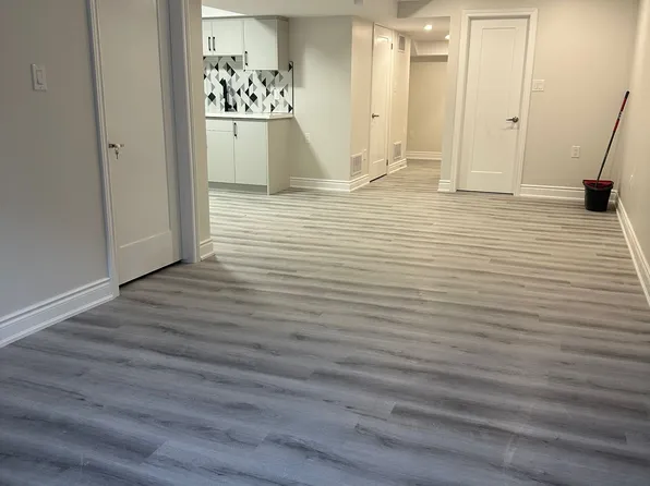 61 Edinburgh Dr, Brampton, ON L6Y 6A6