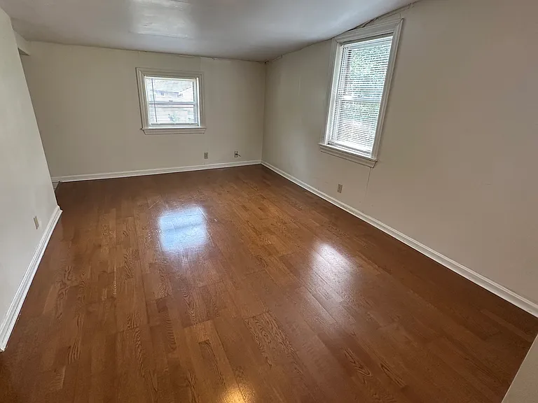 8 W Hollister St #3 — Photo 5