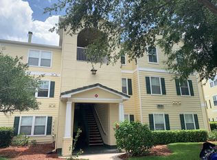 18545 Bridle Club Dr, Tampa, FL 33647