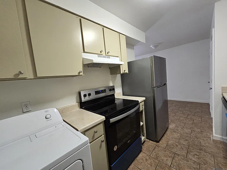 793 Jennifer Jean Dr — Photo 4