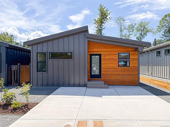 3rd image of 3025 Royston Rd #49