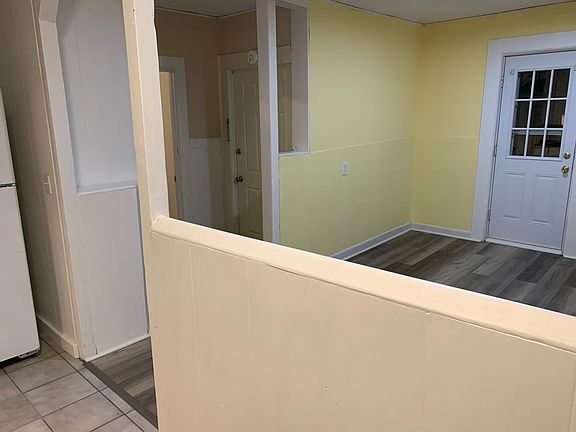 3rd image of 76 Grand Ave Floor 2