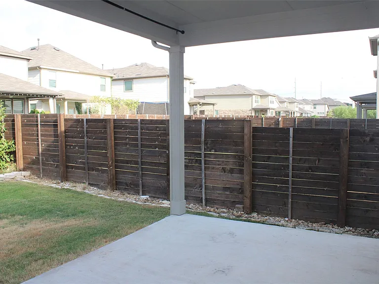 13902 Ilex Dr — Photo 33