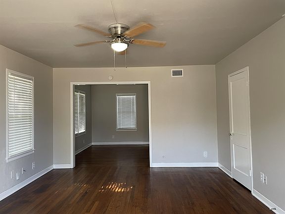 3rd image of 120 Cole St