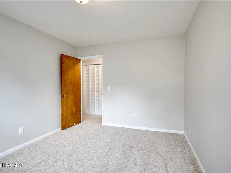 933 Campbellton Dr — Photo 20
