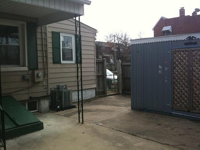 2nd image of 3624 Saint Victor St