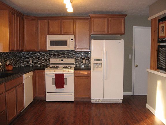 4th image of 1604 N Brown St