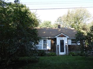 64 Grove Ave, Salem, NH 03079