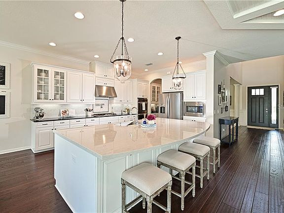 5th image of 6251 Anise Dr
