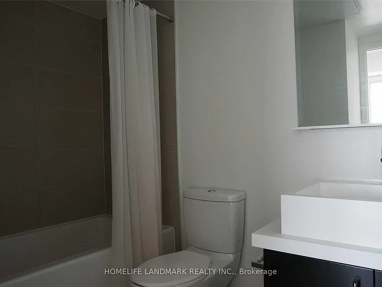 1080 Bay St #2510 — Photo 12