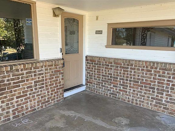 4th image of 1206 NW Logan Ave