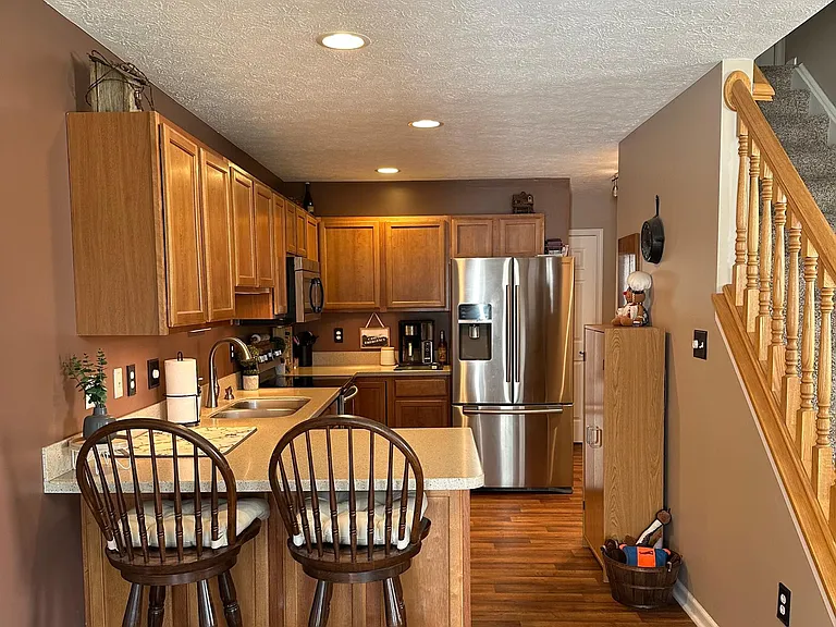 8015 Seabrook Dr — Photo 9