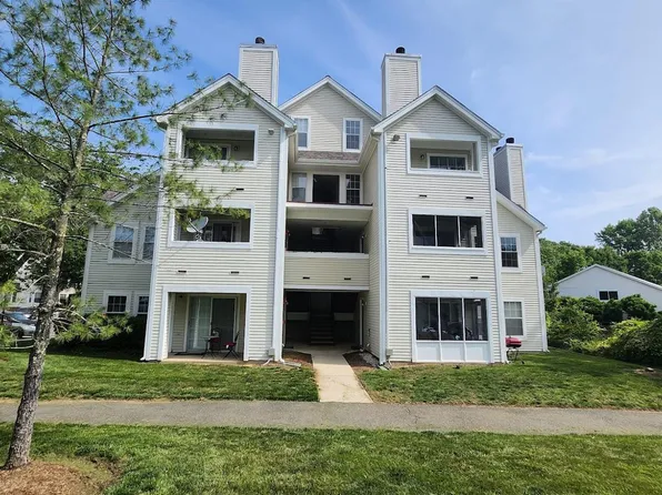 4522 Lord Loudoun Ct #17-11, Upper Marlboro, MD 20772