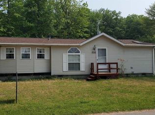 138 Warren Ave, East Tawas, MI 48730