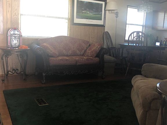 3rd image of 17 Lakewood Ln #17