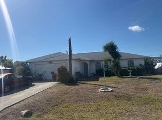 524 NE 19th Ct, Cape Coral, FL 33909