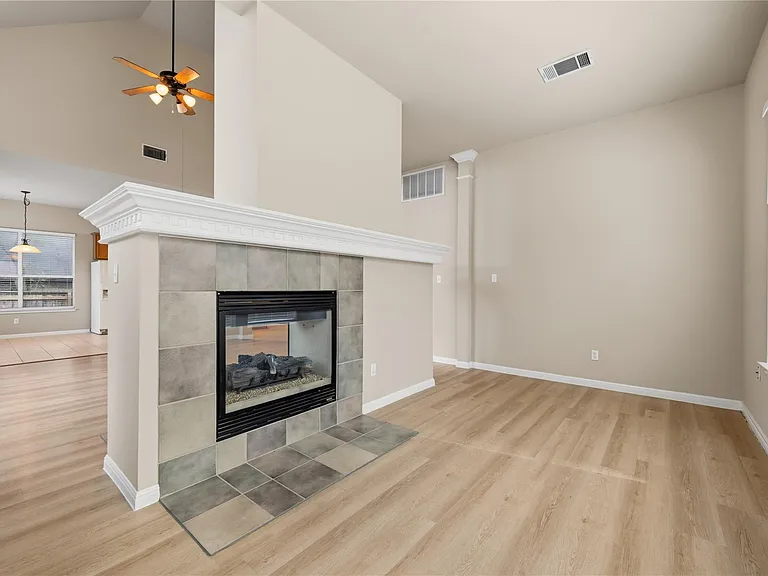 6600 Convict Hill Rd — Photo 7